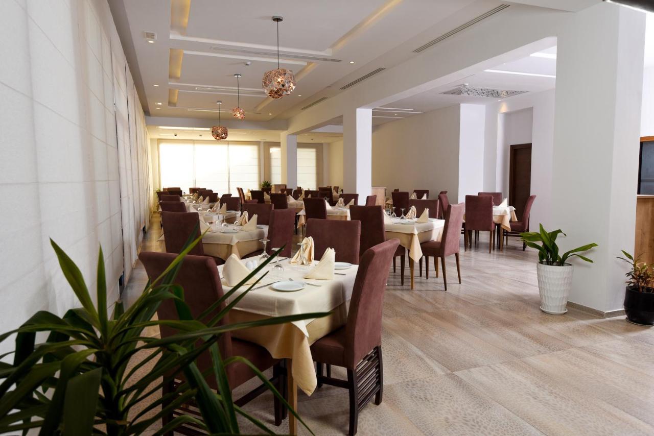 Hotel Lescure Business And Spa Megrine Екстериор снимка